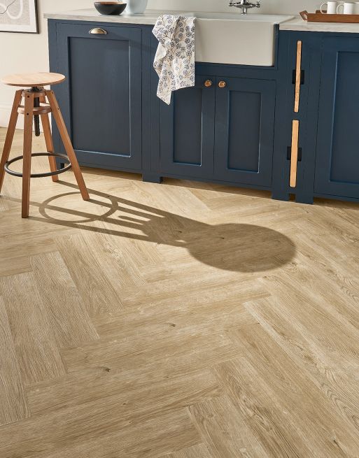 EvoCore Essentials Herringbone - Champagne Oak