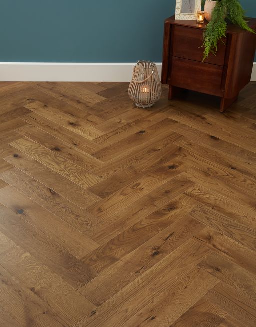 European Oak Herringbone Rich Toffee Oak 14 x 130mm