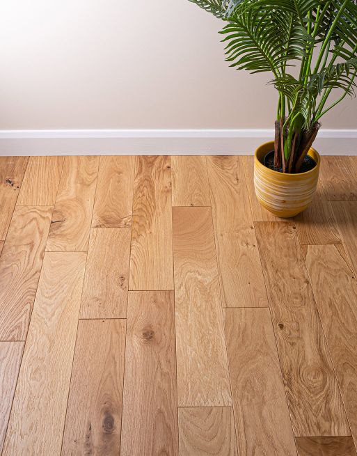 Lucerne 10mm Lacquered Engineered Wood Flooring - County Oak