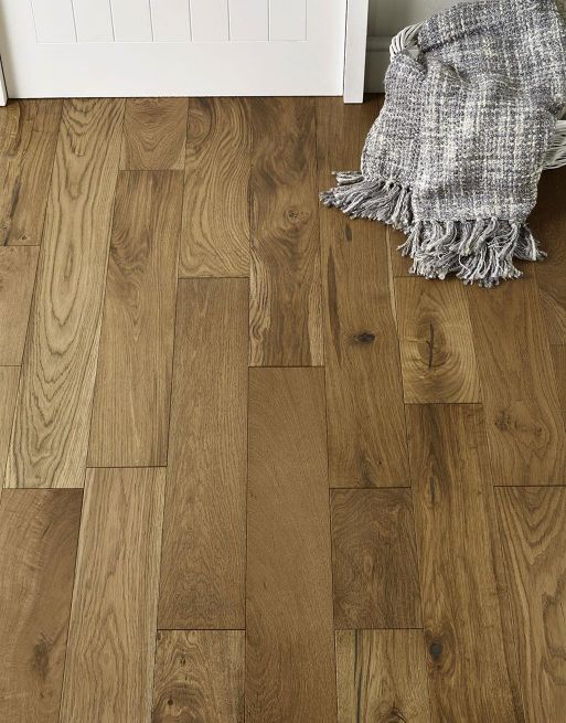 Garda 14mm Lacquered Engineered Wood Flooring - Smoked French Oak