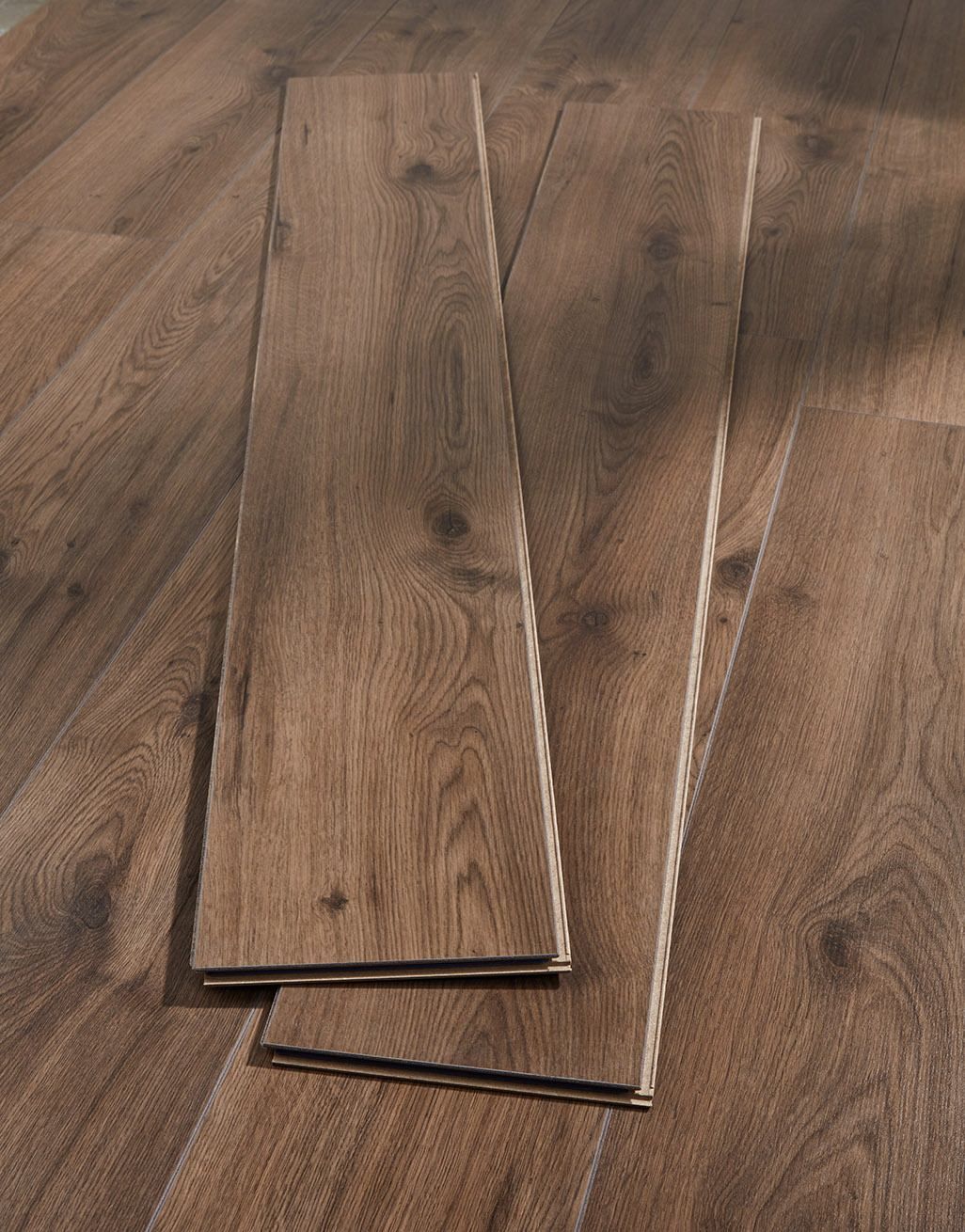 Kronotex Derwent 8mm Laminate Flooring - Millenium Oak 3
