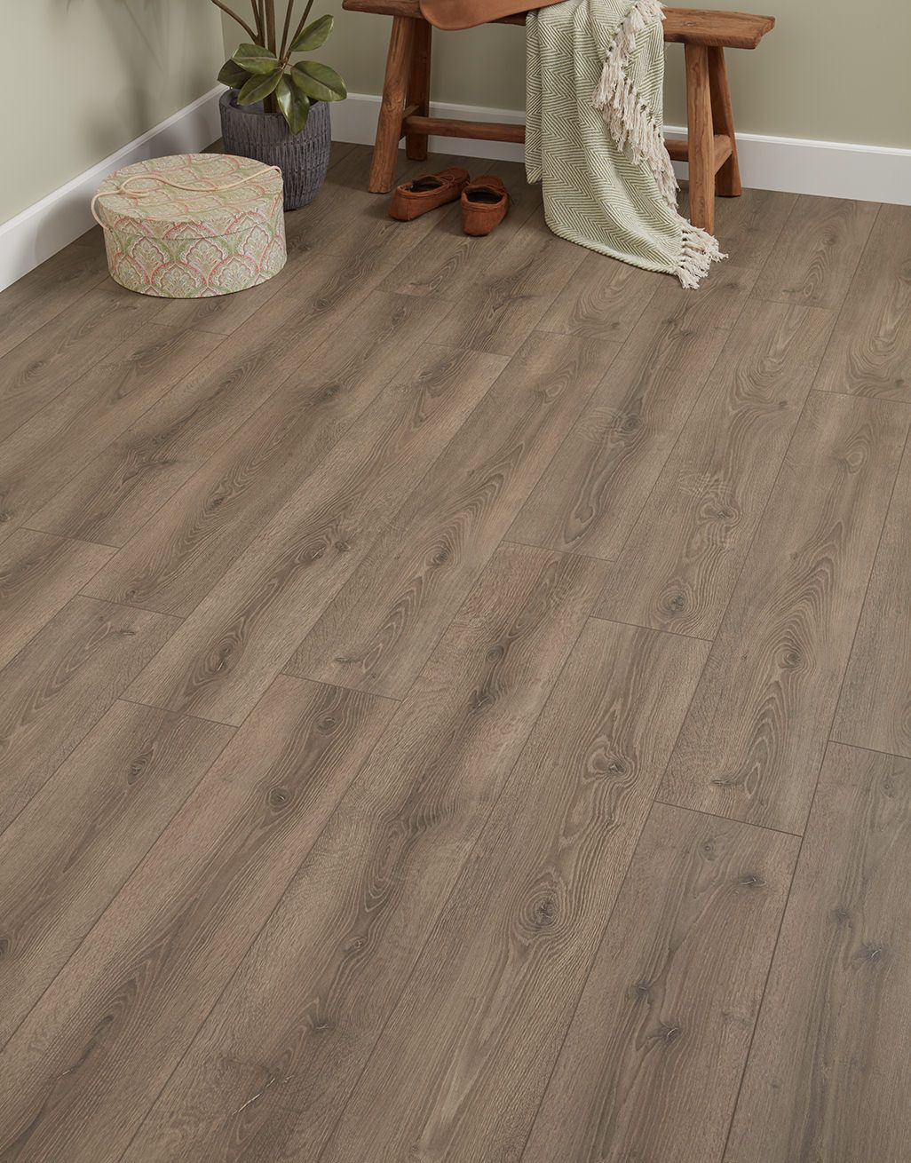 Grisedale 8mm Laminate Flooring - Natural Iroko 1