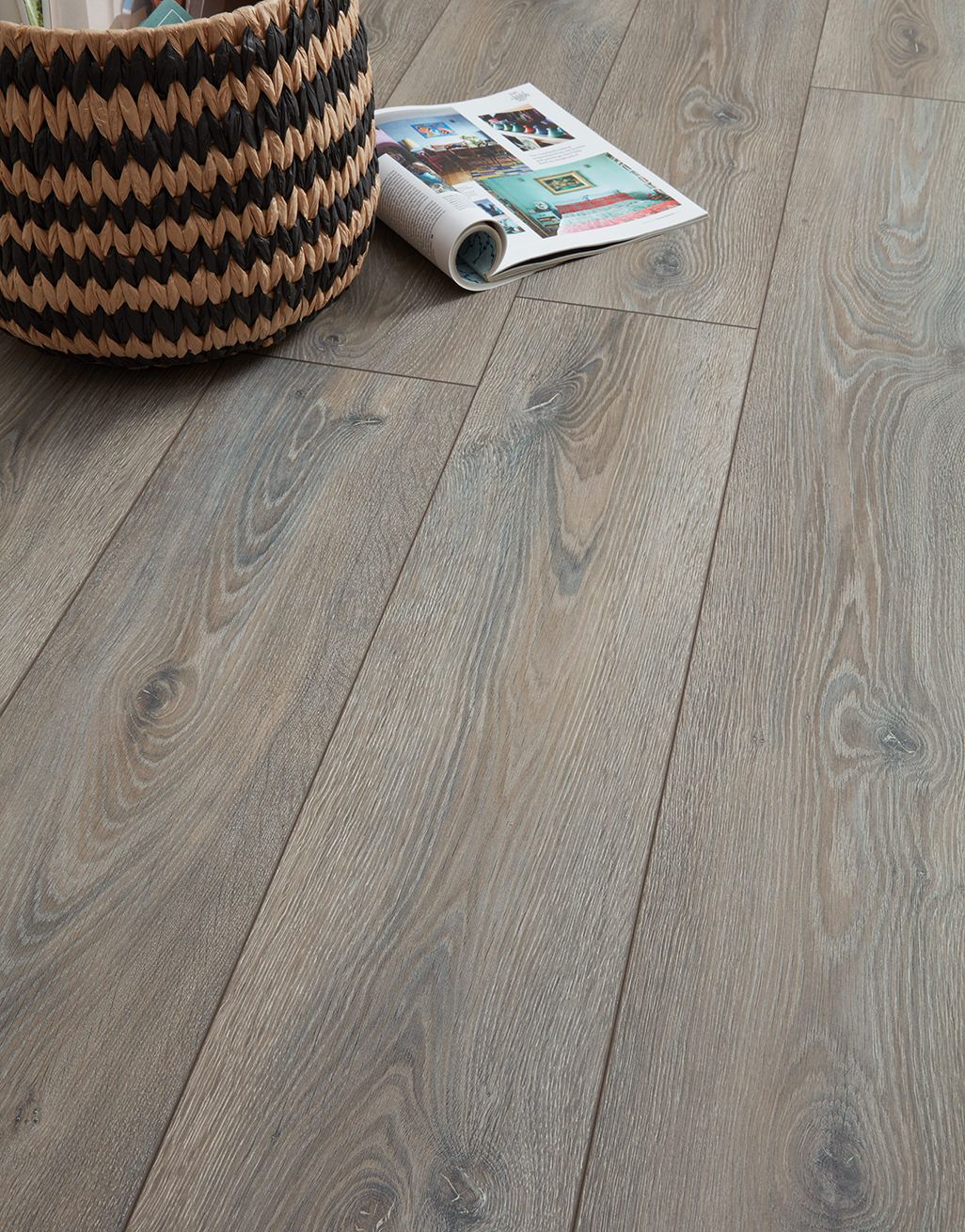 Grisedale 8mm Laminate Flooring - Fossil Oak 2