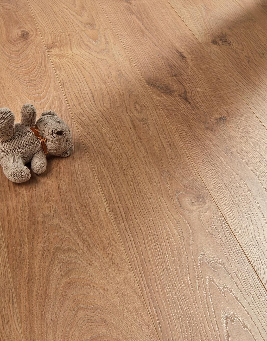 Kronotex Coniston 12mm Laminate Flooring - Atlas Oak 2