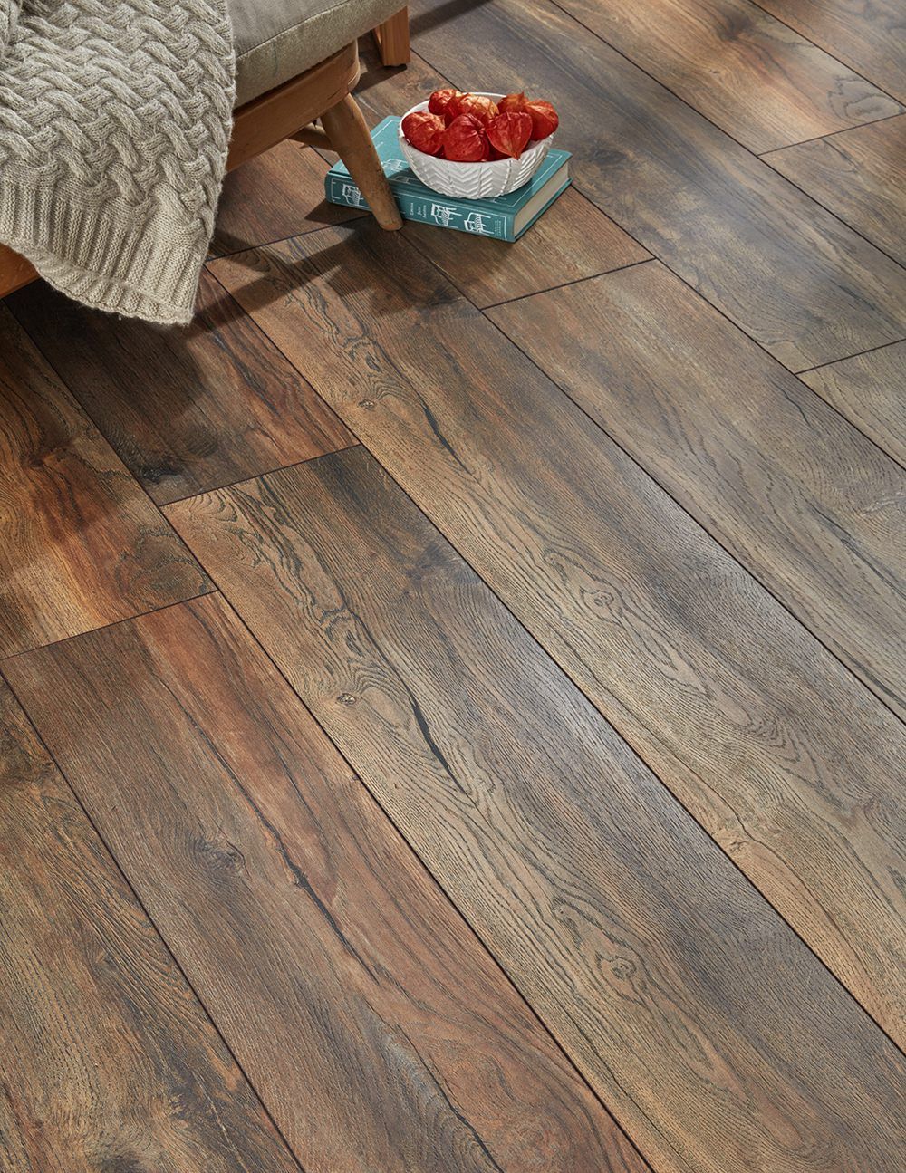 Kronotex Coniston 12mm Laminate Flooring - Marina Oak 2
