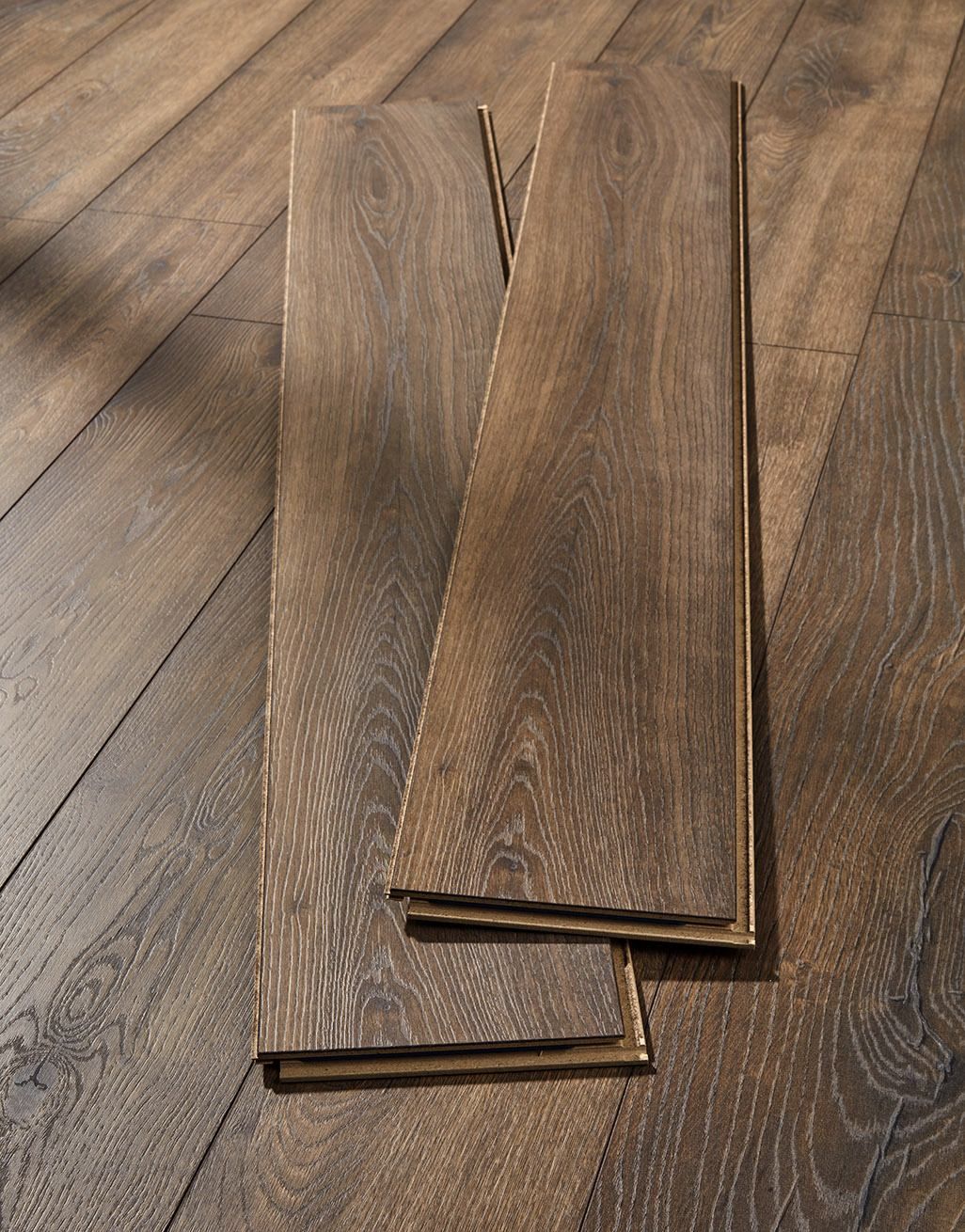 Kronotex Coniston 12mm Laminate Flooring - Dark Oak 3